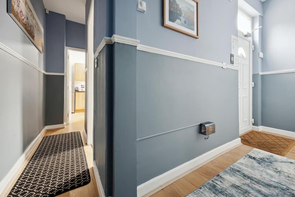 Apartamento Mega Flat Near Arndale City Centre *
