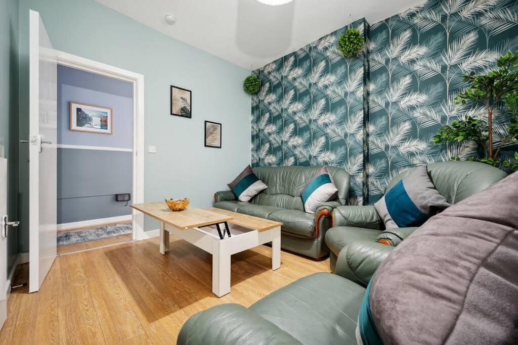 Mega Flat Near Arndale City Centre Apartamento